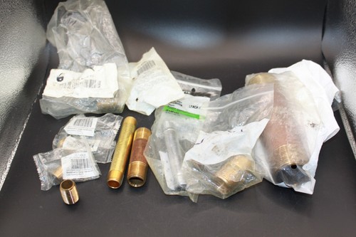 NOS Mixed Lot Brass Threaded Pipe Nipples NPT Plumbing Fittings Assorted Sizes