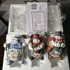 Thomas Kinkade Memories of Christmas Snowman Bell Ornament Collection