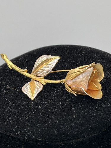 Single Rose Pin ROSE BROOCH / PIN Open Single Stemmed Quality Vintage in Goldtone ...