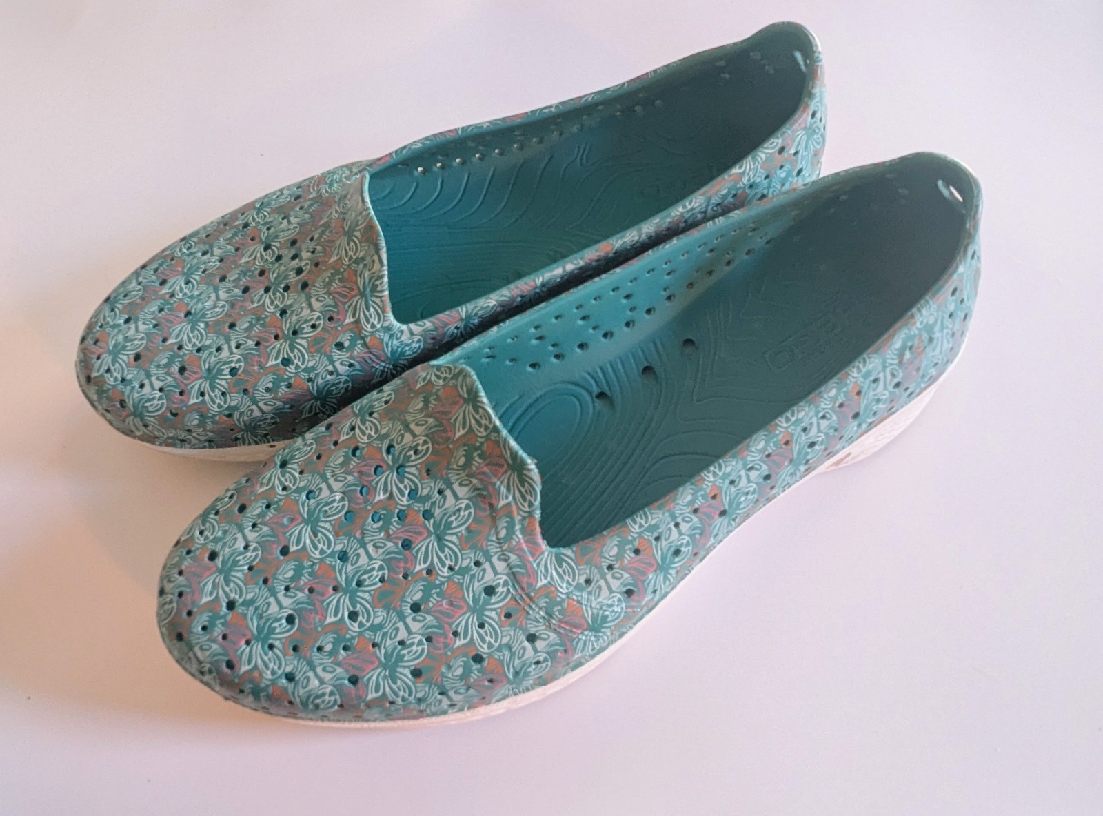 Sketchers H2Go Teal Floral Ladies Sz 8  Slip On Lightweight Loafer Water Shoes