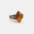 22307 Vintage 925 Silver Faux Baltic Amber Celtic Style Triskele Ring Size M