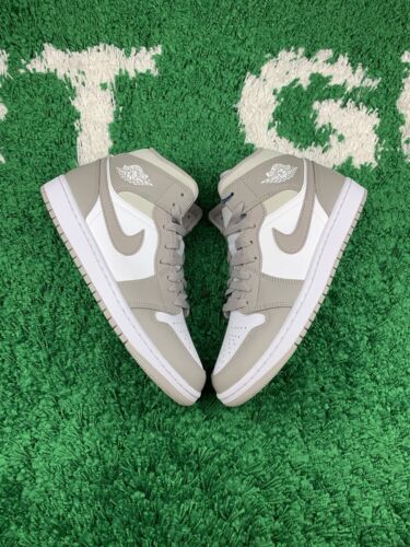 Air Jordan 1 Mid College Grey Men’s size 8 NEW 554724-082
