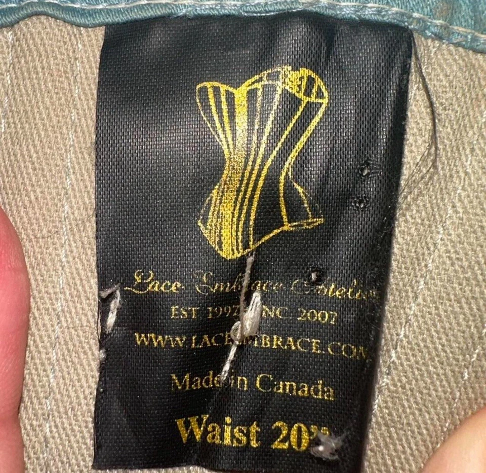 Incredible Waist Corset With Boning - Image 3 of 4