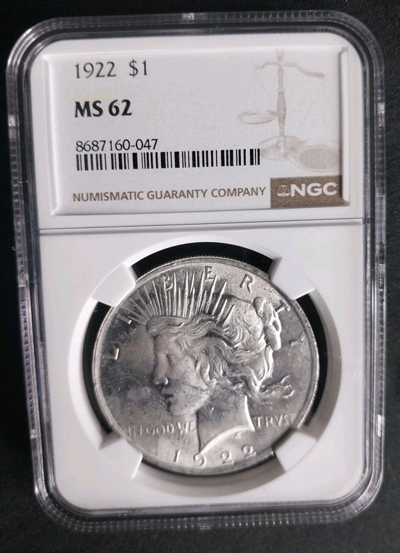 1922 Peace Dollar NGC MS 62
