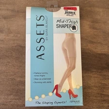 Spanx Assets Mid Thigh Shaper Shorts Slimming Compression Shapewear Nude Sz 1