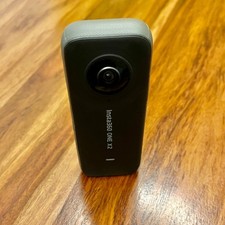 Insta360 ONE X2 Actioncam 5.7K 360°, Touchscreen - Gebraucht, Top Zustand, OVP