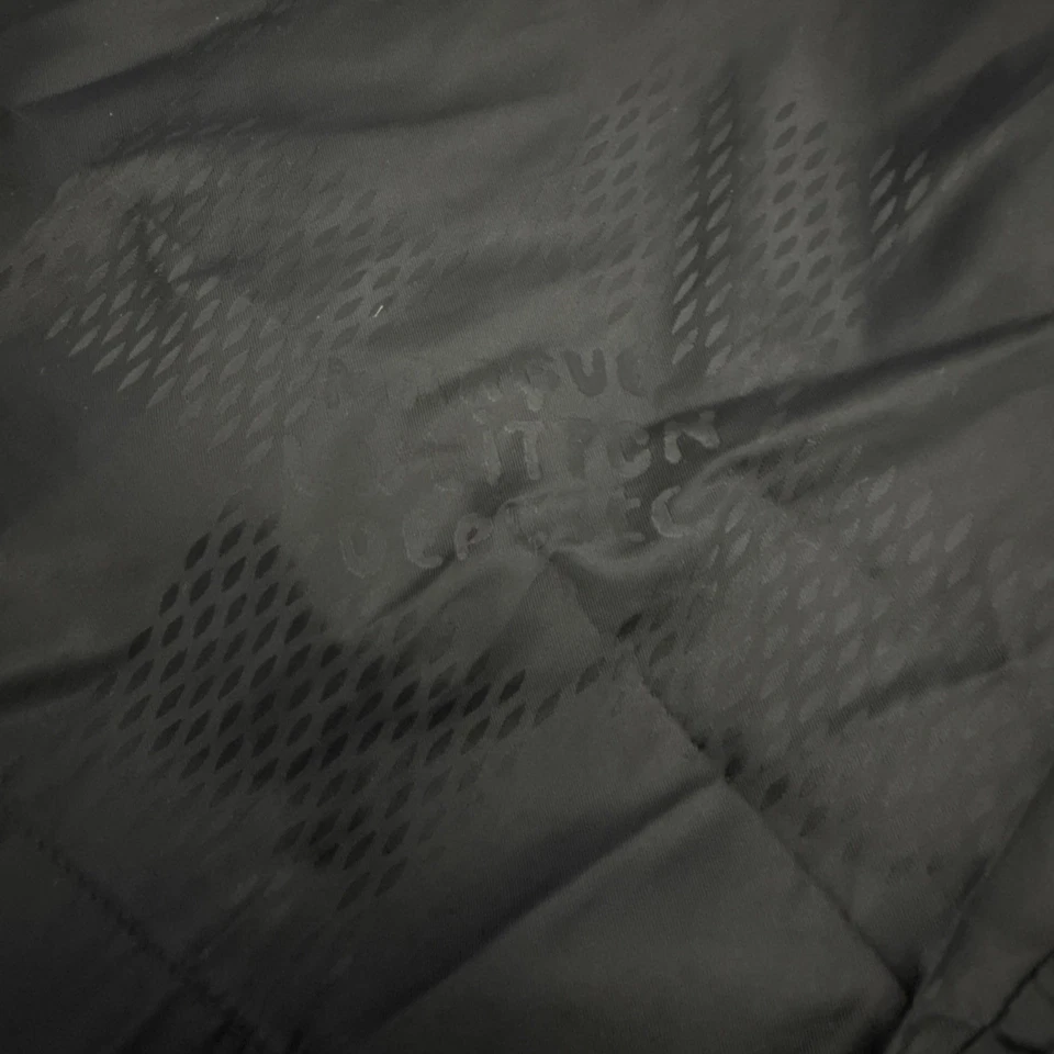 Pantalones cortos técnicos Louis Vuitton con monograma negros para hombre talla L Foto 2 de 4