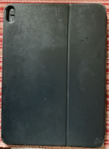 Apple Smart Folio for 11-inch iPad Pro 1st Generation- Black - Afbeelding 4 van 4