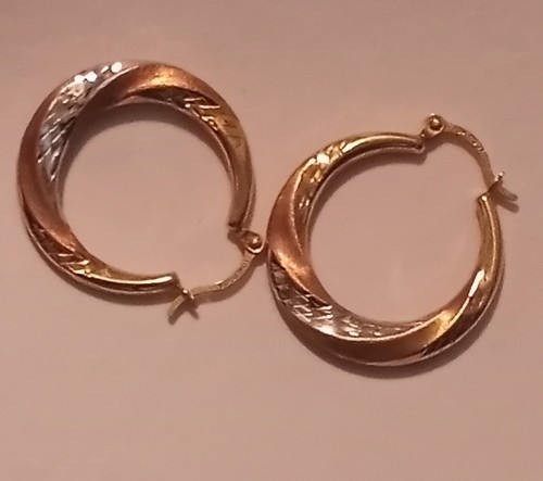 10k Solid Yellow/White Gold Hoop Earrings With Snap Closure