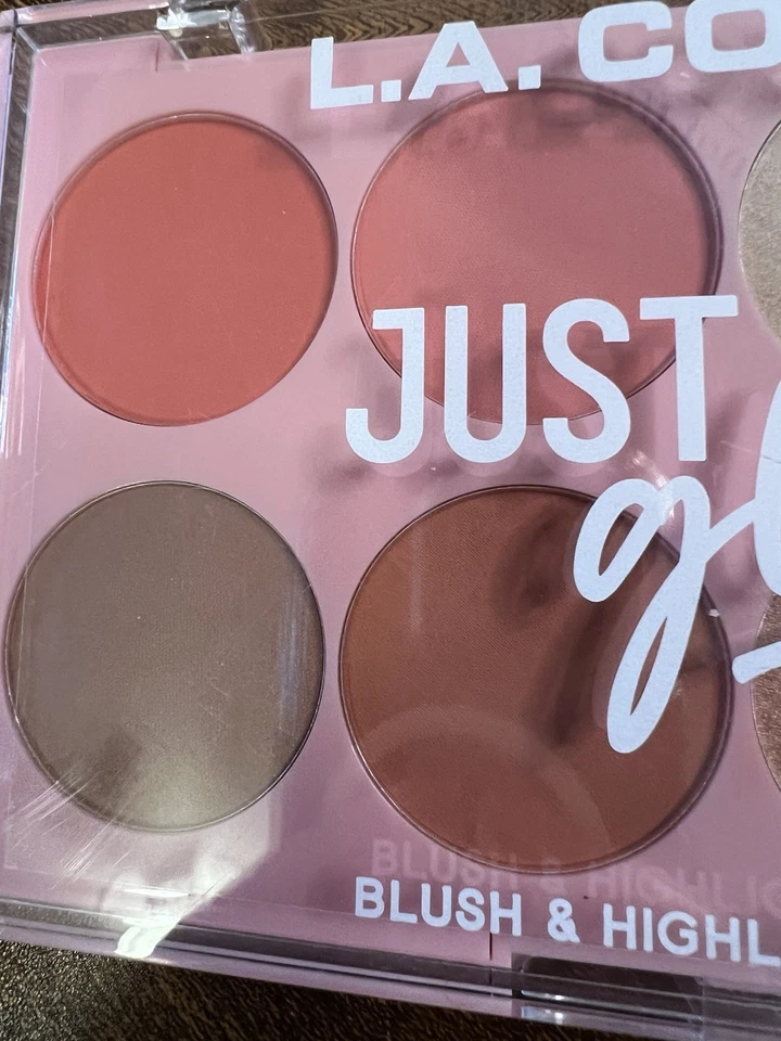 L. A. Colors, JUST GLOW, Blush & Highlight Palette, C30351 - Image 4 of 4