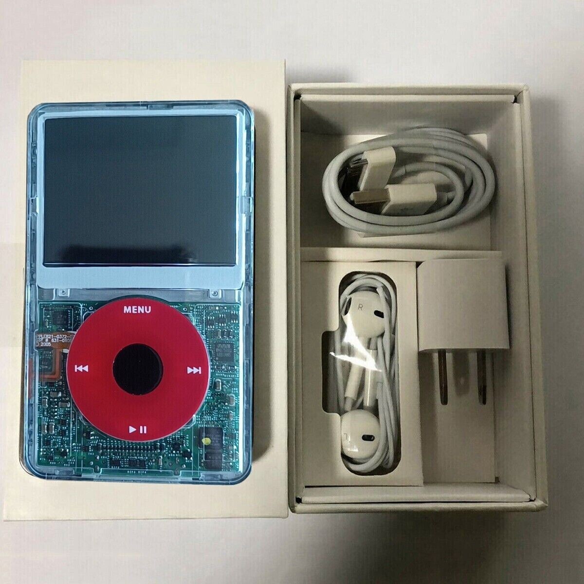 iPod classic 第5世代 256GBクリアケースフィルム