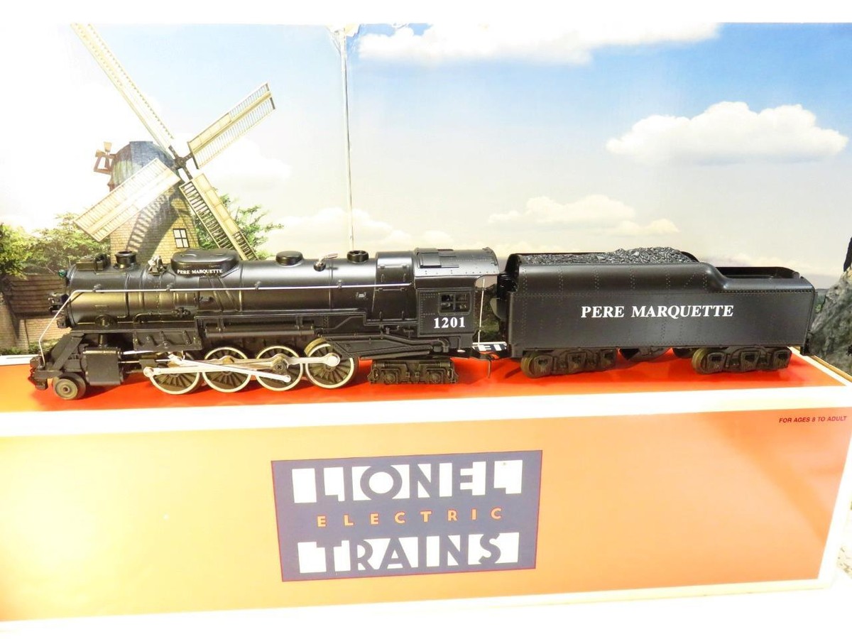 LIONEL TRAINS 18022 PERE MARQUETTE BERKSHIRE STEAM LOCO/TENDER