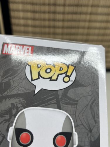 Funko Pop! Marvel - Spider-Man (Bug-Eyes Armor) #1067 (2022 Winter Con) - Imagen 11 de 11