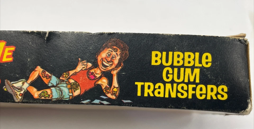 1981 Donruss Spooky Tac It To Me Tattoos Empty Display Wax Pack Box RARE!! - Image 3 of 4