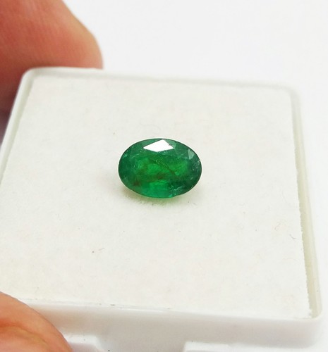 0.90 Ct Natural Deep Rich Green Emerald Oval Cut Zambia Untreated Loose 7x5 MM - Picture 11 of 12