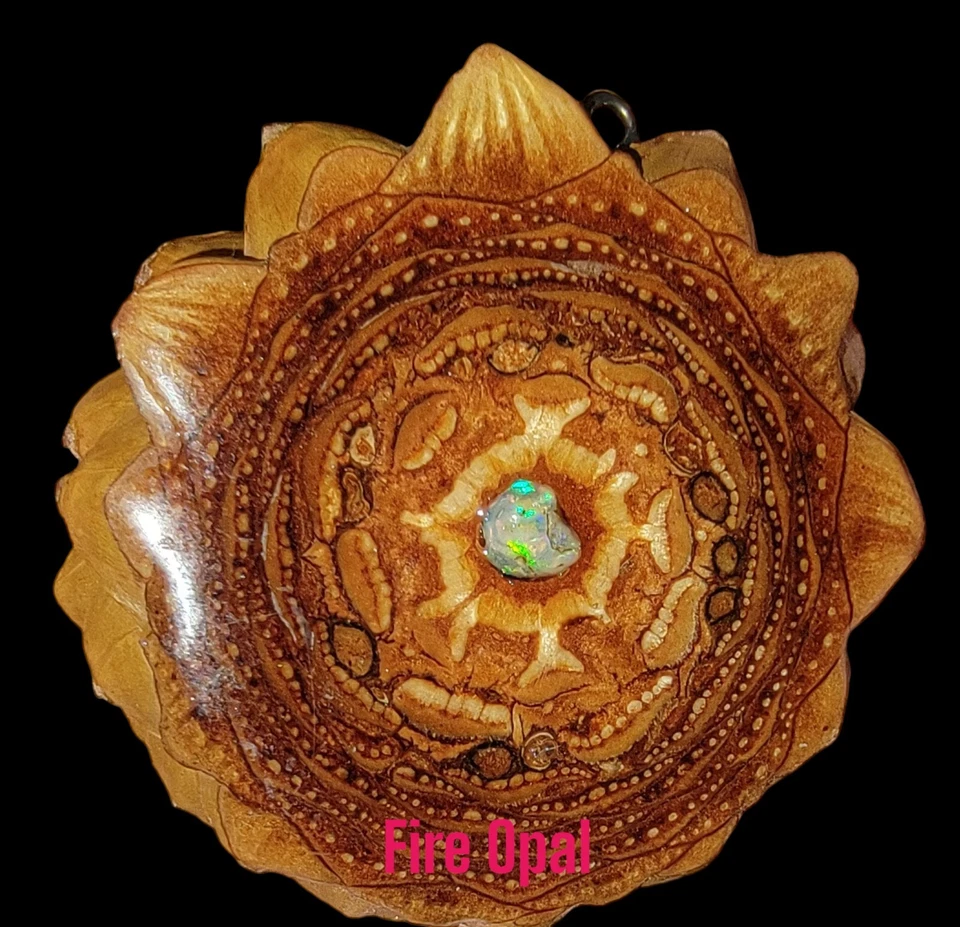 Colgante perilla con ópalo de fuego Foto 3 de 3