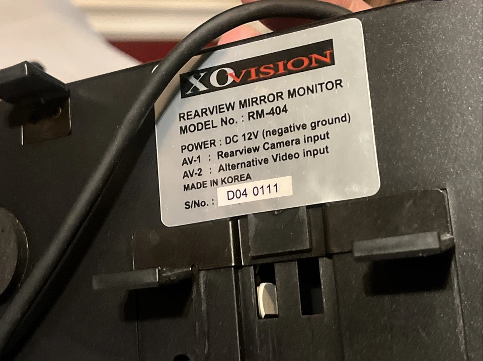 XO VISION RM404 4" High Def Rear View Mirror Monitor Video System (Black) Tested - Image 4 of 4