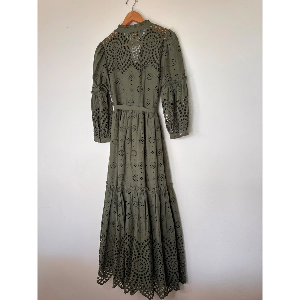 green emerald velvet dress Lace Mock Neck Maxi Dress – bebe main image 0