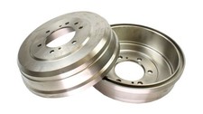Tambour de frein Infiniti QX4