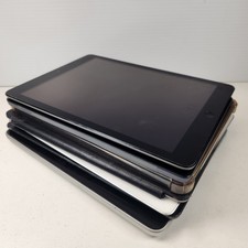 Lot of 7 Tablets, 5 Apple iPad 2 Android Mixed Models Locked Untested AS-IS