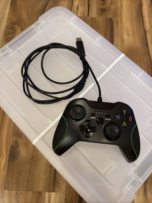 Teknogame Model: X4770  Wired Gaming Controller Compatible With Xbox 360 PC MAC