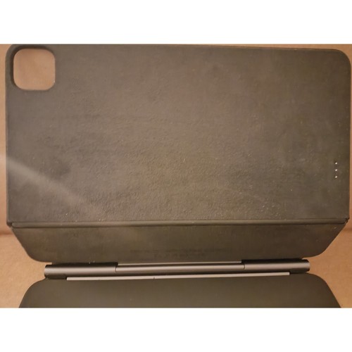 Apple Magic Keyboard per iPad Pro 11 pollici (4°) e iPad Air (5°) MXQT2LL/A - Foto 4 di 14