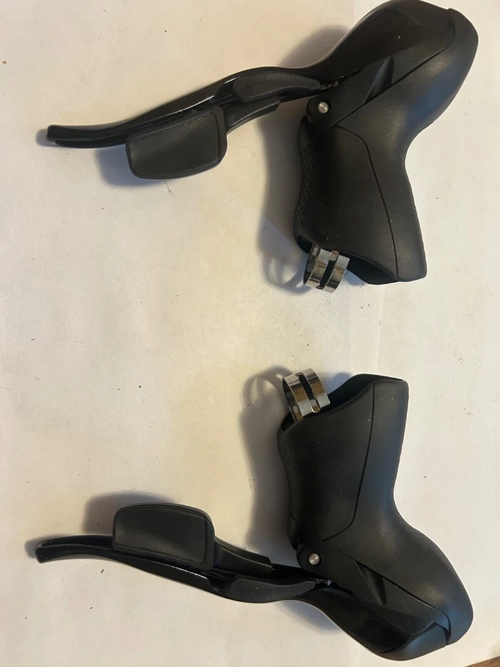 Microshift Drop Bar Shifter Set | SB-R482 | 8x2 | Shimano Compatible - Image 2 of 4