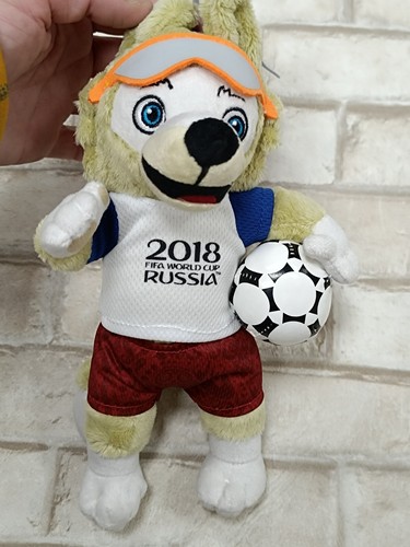 Fifa 2018 World Cup Russia souvenir soft toy wolf Zabivaka 28 cm - Picture 2 of 22