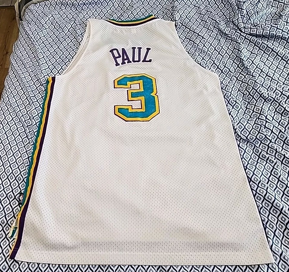 Picture 6 of 24