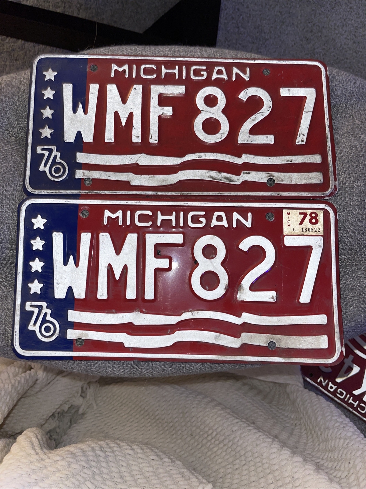 Picture 1 of 2
