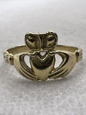 Solid 10K Yellow Gold CLADDAGH CELTIC TRINITY KNOT Ladies Ring 2gr. Size 6.25