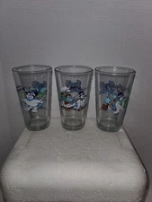 Frosty the Snowman Pint Glass Set of 3 Christmas Cartoon Classic by ICUP 2012