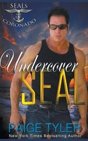 Paige Tyler | Undercover Seal | Taschenbuch | Englisch (2018) | Paige Tyler
