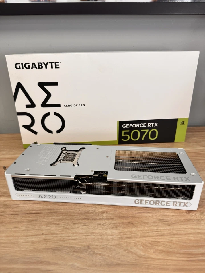 GIGABYTE - NVIDIA GeForce RTX 5070 AERO OC 12G GDDR7 PCI Express 5.0 Used - Image 2 of 4