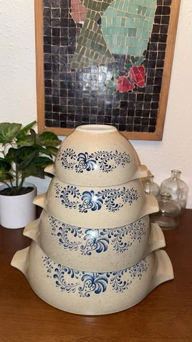 Vintage 70’s Pyrex Homestead Cinderella Mixing Bowl Set 441, 442, 443, 444