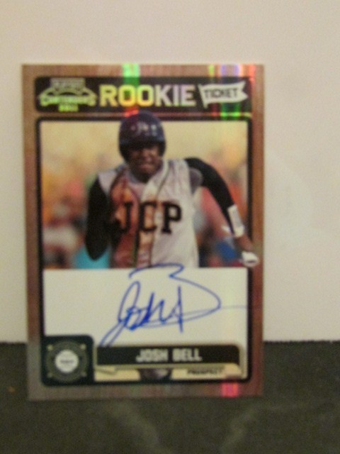 2011 Playoff Contenders Rookie Tickets Signatures Josh Bell #RT23 Auto