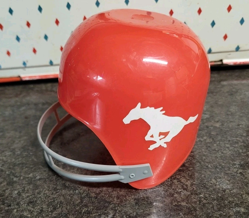 att football helmet for deaf How AT&T 5G Helps Deaf Athletes and Sports Communications