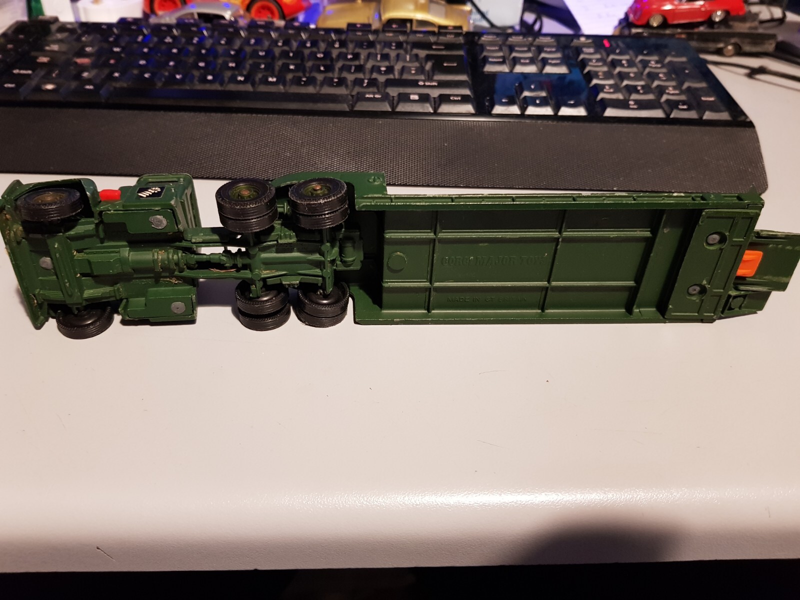 Picture 13 of 16