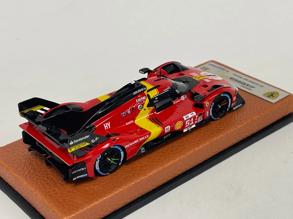 1/43 Looksmart Ferrari 499P AF Corse Ganador 2023 24 H de LeMans LSLM162 Cuero Foto 3 de 4