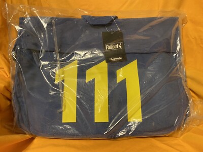 Loot Crate Exclusive Fallout 4 Vault 111 Messenger Bag Rare and Out of Print NEW