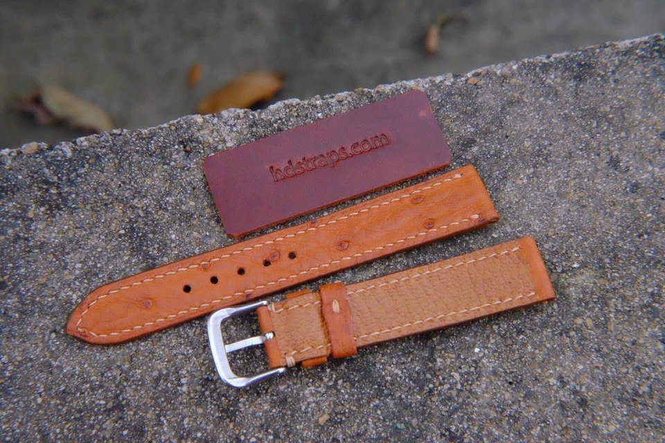 Correa de reloj de cuero marrón con vientre de avestruz Foto 4 de 4