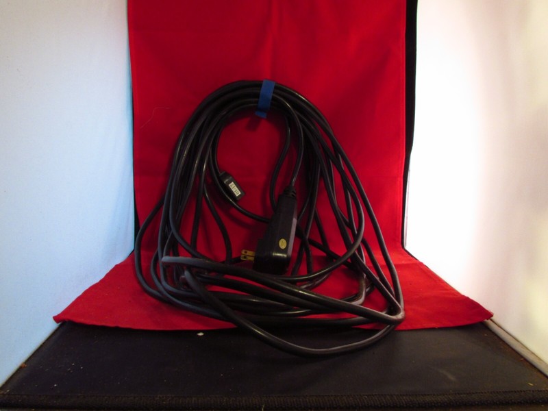 37' 16/2 Estension Cord