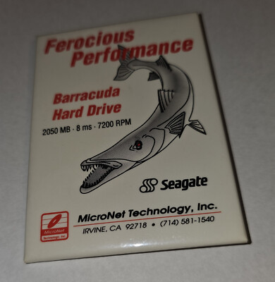 1990s Computer Related Pin Back Button #497 Micro net Technologies