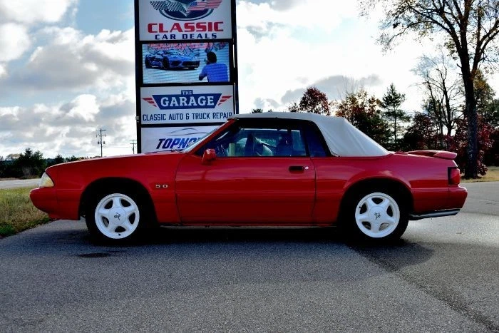 Ford Mustang LX 1992 Foto 4 de 4