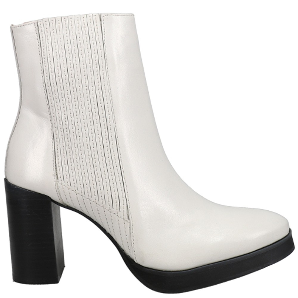 Женские белые повседневные ботинки Matisse Ava Round Toe Chelsea Boots AVA-100 3790₽