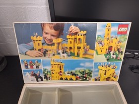 Vintage Lego Castle Set 375 Yellow Castle complete in original box 1978 RARE!