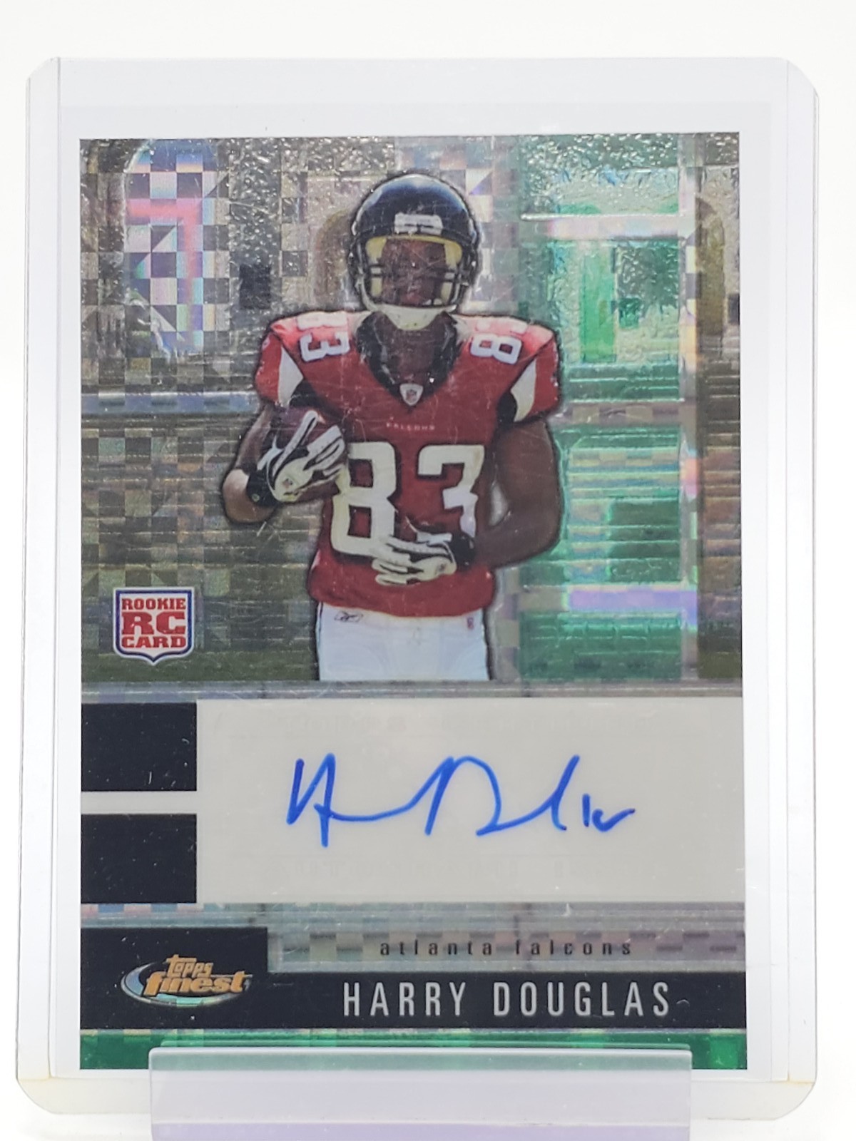 Harry Douglas Finest #135 Green Xfractor-Autograph