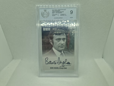 The Avengers Barrie Ingham Autograph Card Graded / PGS 9