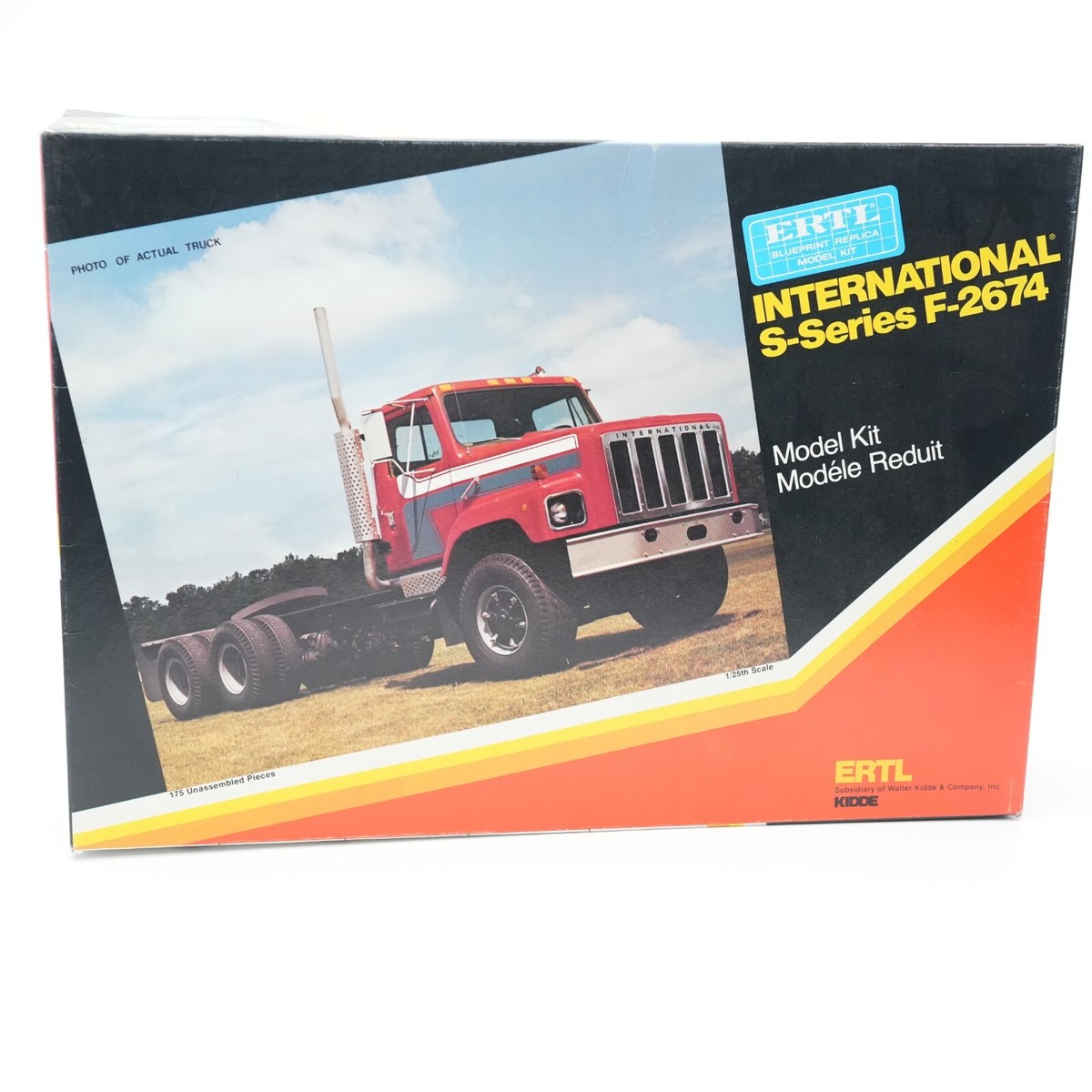 Vintage Orig Ertl 1:25 International S-Series F-2674 Semi Vintage Orig Ertl 1:25 International S-Series F-2674 Semi