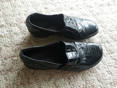 clarks black loafers